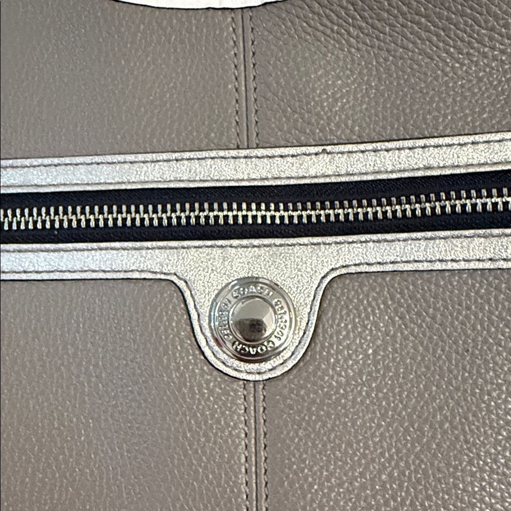 Coach Laura Leather Convertible Bag - Picture 3 of 5